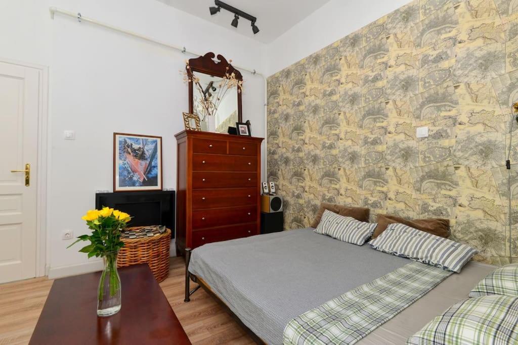 בודפשט Castle Hill Garden Studio מראה חיצוני תמונה